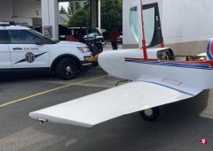 華盛頓一小型飛機在公路上緊急降落 無人受傷-廣州出口國際快遞