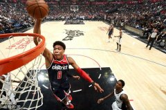 國際快遞價格-30+9！八村塁生涯新高！對面可是卡哇伊喬治啊