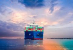 空運公司歐洲空運-長400米、可裝約2.4萬個集裝箱，史上最大集裝箱船來了（附