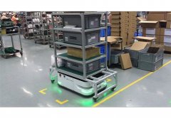 空運價格-斯坦德機器人智能AGV解決倉儲物流智能化