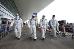 杭州國際空運運價表武漢天河機場今日進行封閉式衛生防疫消殺