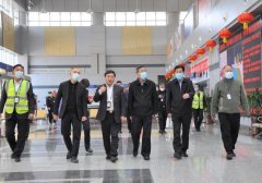 民航西北地區(qū)管理局局長(zhǎng)王長(zhǎng)益調(diào)研張掖機(jī)場(chǎng)
-海運(yùn)價(jià)格