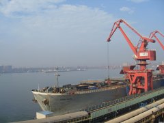 公司接獲日照港股份的通知
-清奈海運費