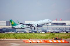 年齡航空5月貨郵載重量同比增43.16%