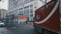 不得不用“艱難”二字
-迪拜空運(yùn)