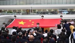 優美的旋律在機場響起
-上海空運公司