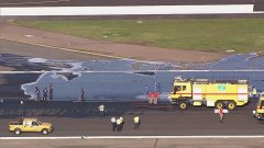 巴西里約圣杜蒙特機場因跑道油污造成航班取消或延誤（附圖）
-歐洲雙清包稅