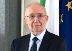 應(yīng)盡快對(duì)所有航空人員接種疫苗
-中東雙清包稅